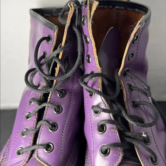 Vintage DOC MARTENS England Made Purple Lace-up Boots - Picture 4 of 16